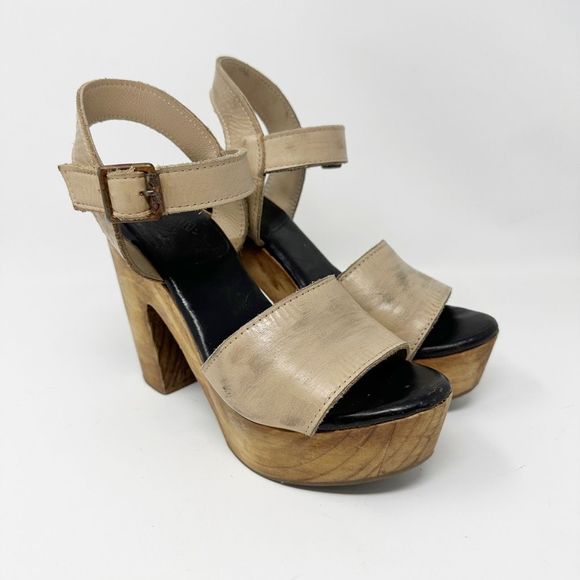 freebird Shoes - FREEBIRD Caye Clog Platform Sandals Size 8 Beige Leather Wood Block Heel